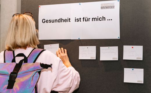 Kurzfilm:  Durch das Netz gefallen: Armut und Gesundheit in Österreich